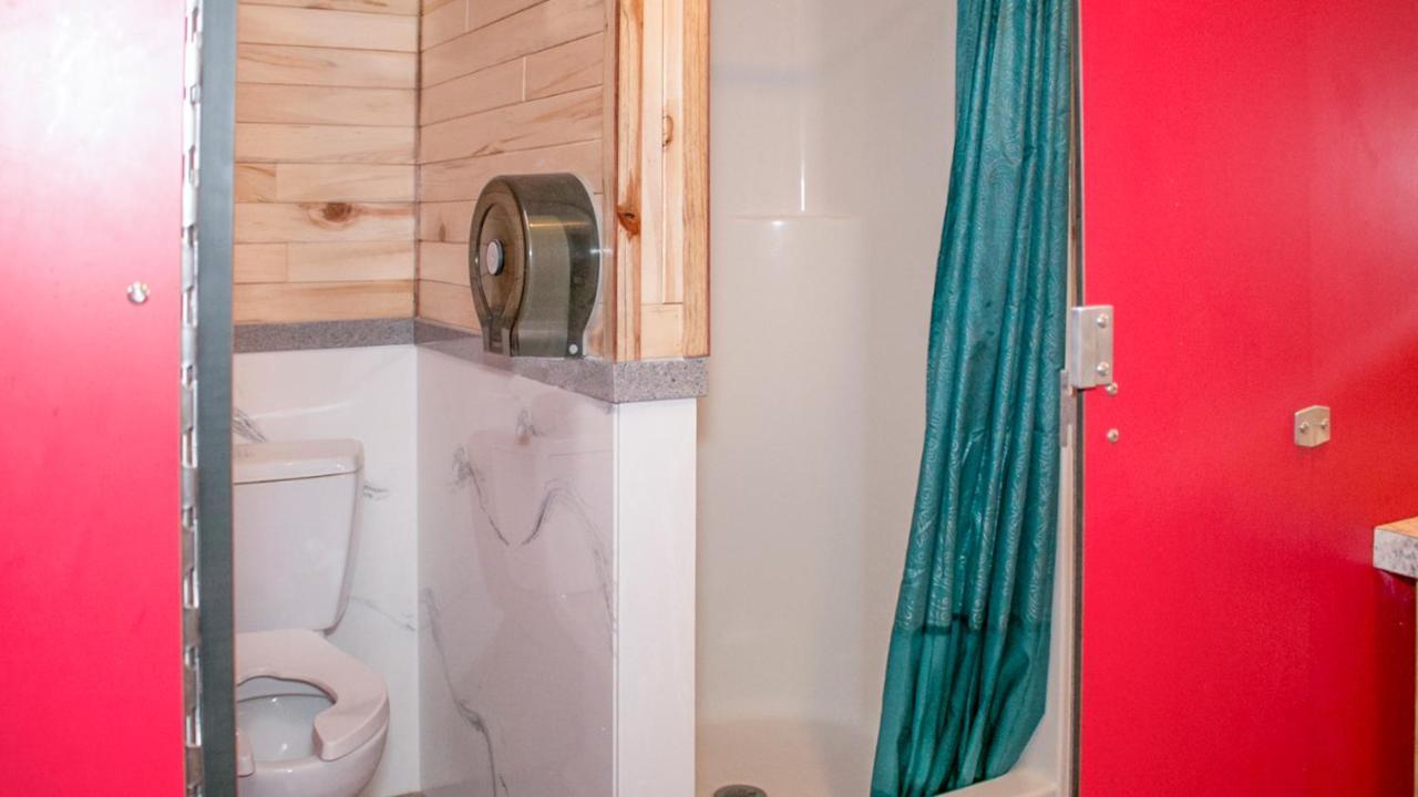 FunStays Glamping Setup Tent in RV Park #1 OK-T1 Moab Bagian luar foto